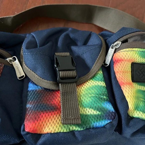 Like new Columbia Fanny Pack body bag waist bag large multiple bags blue - Picture 10 of 12